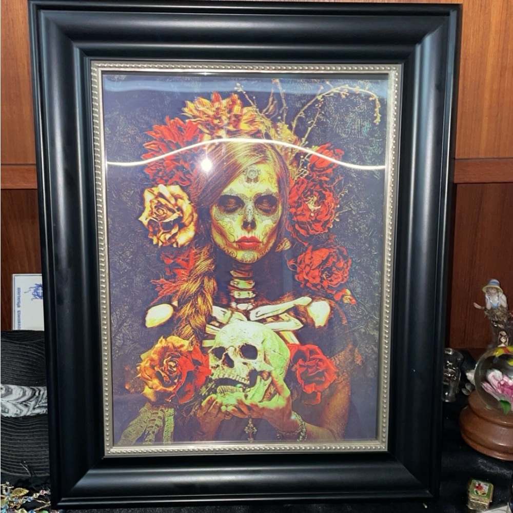 3D voodoo priestess in a black wooden frame